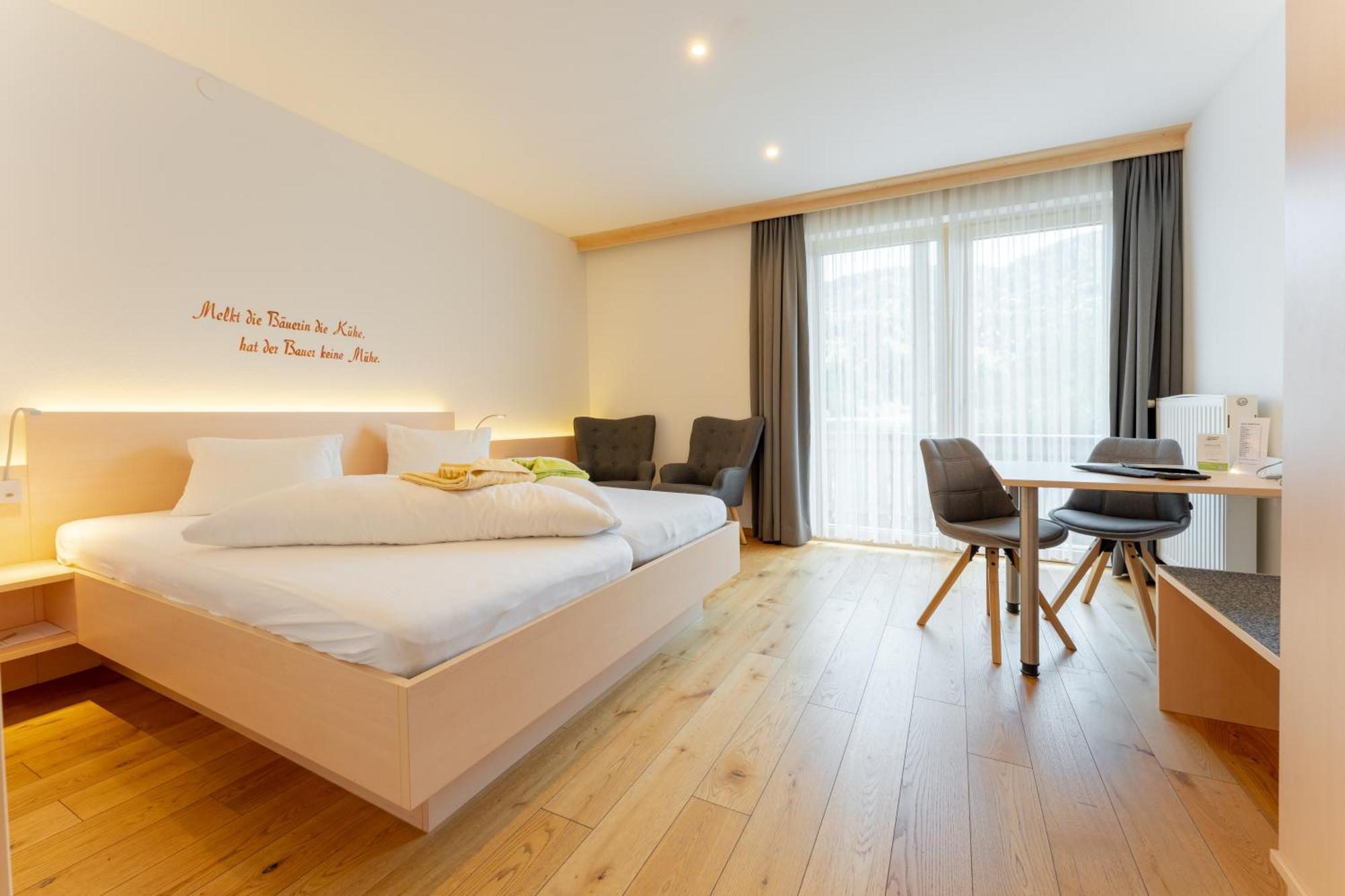Hotel Stampferhof à Weissensee Extérieur photo