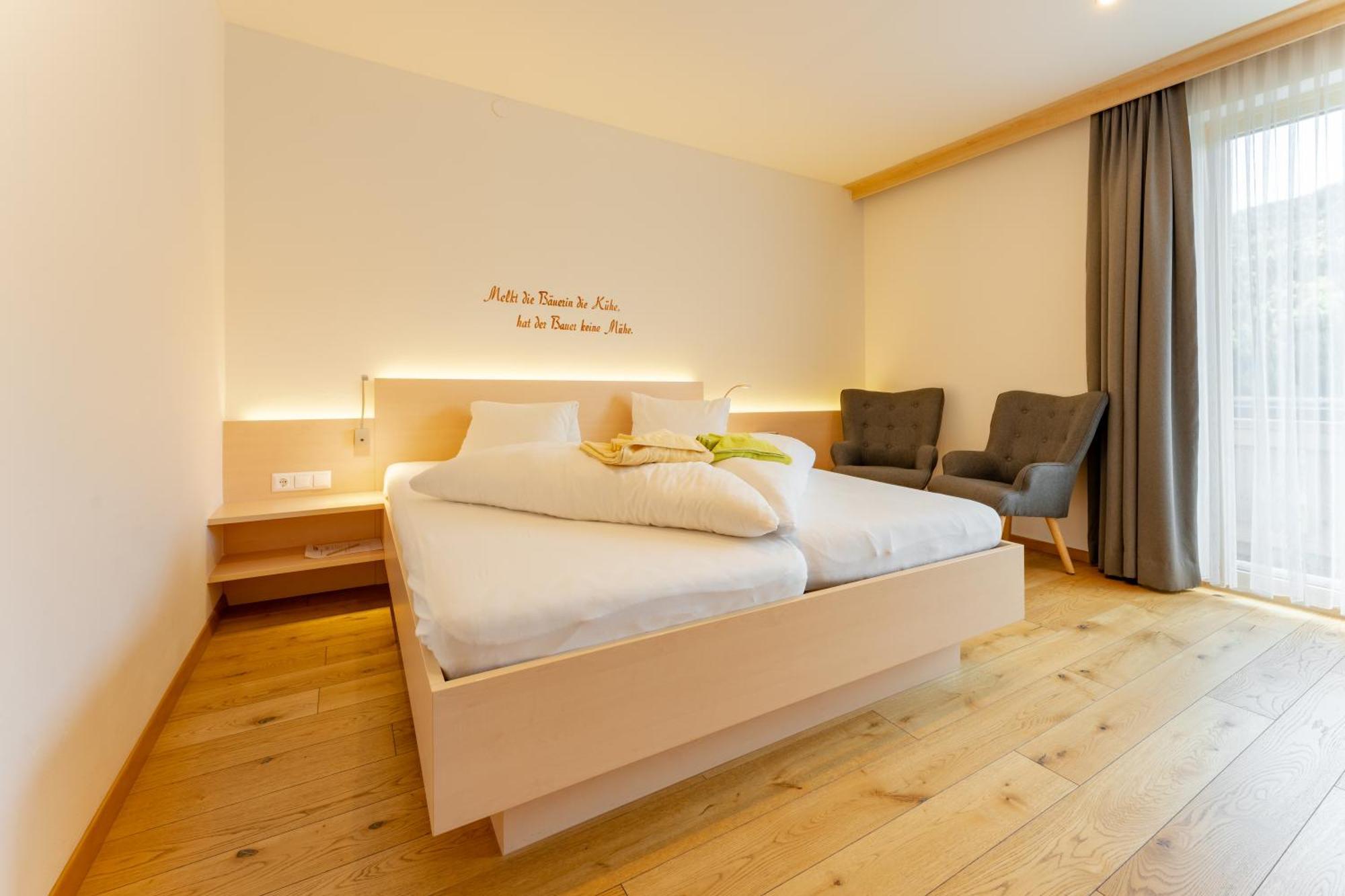 Hotel Stampferhof à Weissensee Extérieur photo